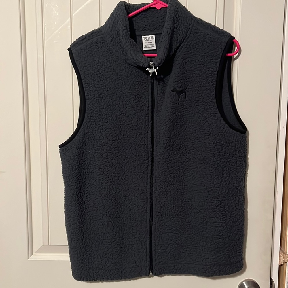 VS PINK vest